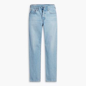 Levi’s 501 light wash straight leg